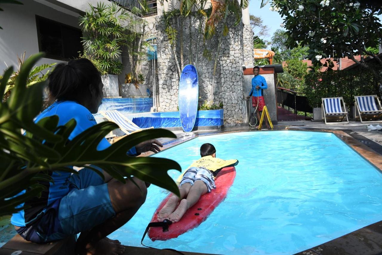 Baan Andaman Sea Surf Hotel Patong Exterior photo
