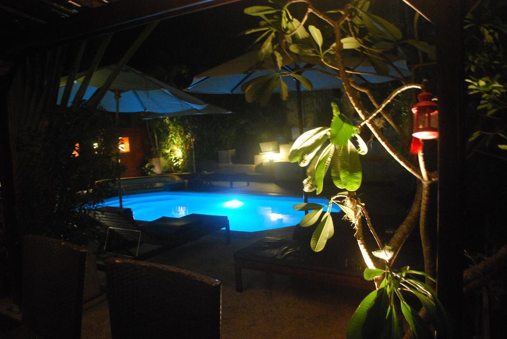 Baan Andaman Sea Surf Hotel Patong Exterior photo